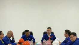 雙虎涂料組織骨干團(tuán)隊(duì)赴 兄弟單位江新億宏化工參觀學(xué)習(xí)